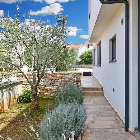 アパート Valter 2284 *